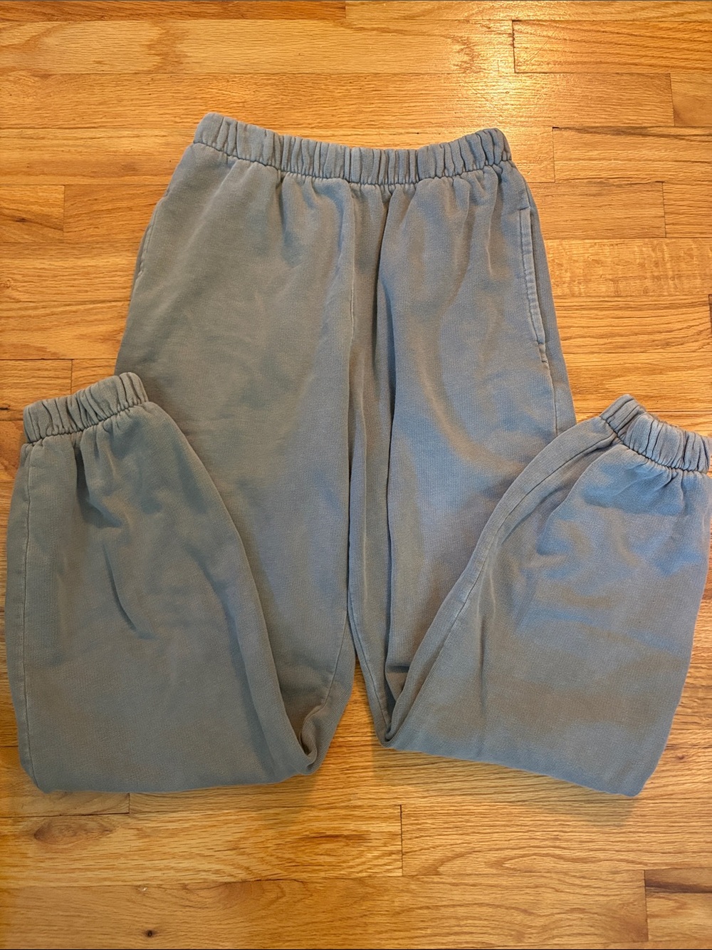 Brandy Melville Rosa Sweatpants